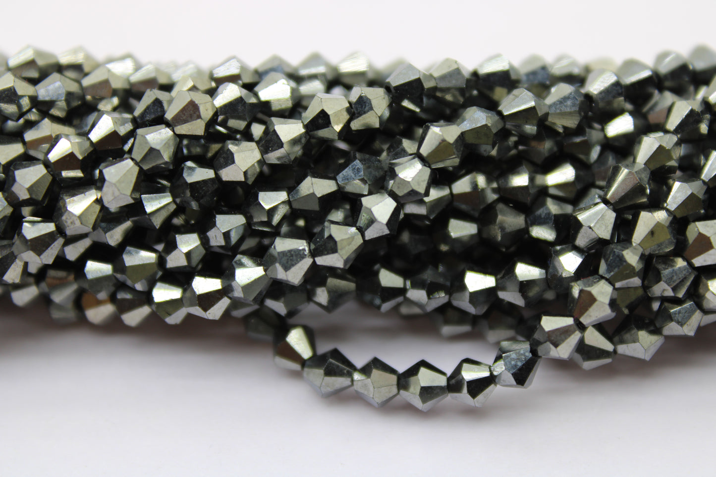 4mm Czech Crystal Bicone Beads, Embroidery Material, Jewelry supply, L.Hematite