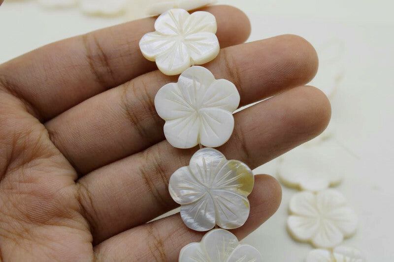 Mother Of Pearl Beads, Flower 20mm, 1 Strand, Natural Shell Beads