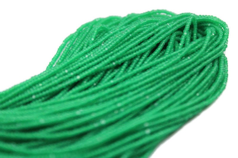 13/0 Charlotte True Cut Beads, Opaque Waxy Green (one Perfect Facet) 10/20/50/250/500 Grams, Embroidery Material, Jewelry Supply, Premium True Cuts, 52240