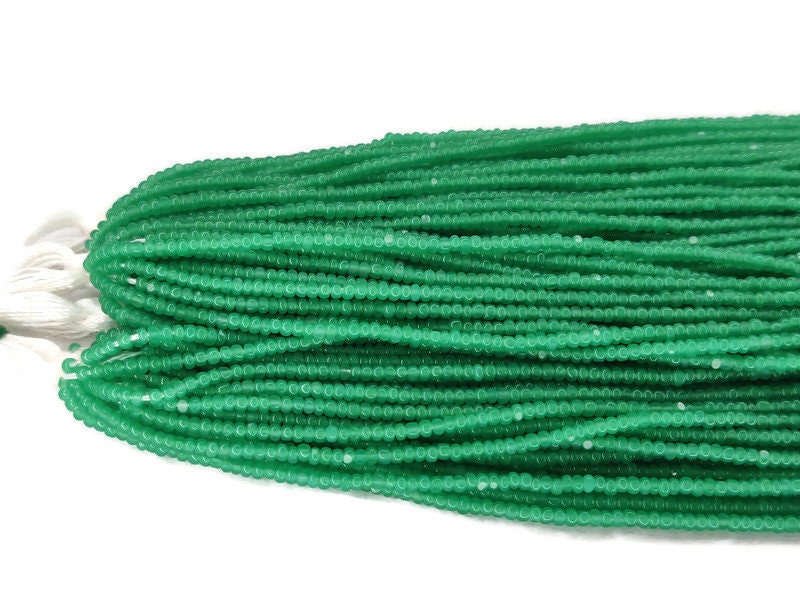 13/0 Charlotte True Cut Beads, Opaque Waxy Green (one Perfect Facet) 10/20/50/250/500 Grams, Embroidery Material, Jewelry Supply, Premium True Cuts, 52240