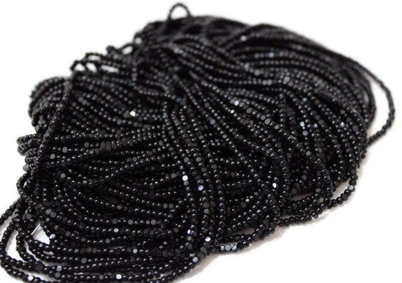 13/0 Charlotte True Cut Beads, Jet Black (2 Perfect Facets) 1/5/25/50/100 Hanks, Embroidery Material, Jewelry Supply, Vintage Premium True Cuts, 23980