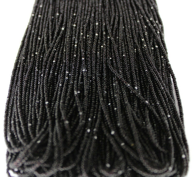 11/0 Charlotte true Cut Beads Jet Black (2 Perfect Facets) 1/5/25/50 Hanks, Embroidery Material, Jewelry Supply, Vintage Premium True Cuts, 23980