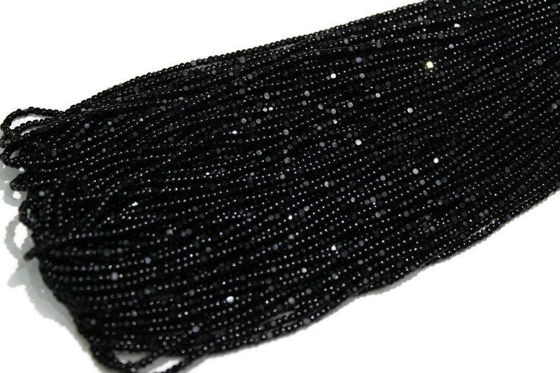 11/0 Charlotte true Cut Beads Jet Black (2 Perfect Facets) 1/5/25/50 Hanks, Embroidery Material, Jewelry Supply, Vintage Premium True Cuts, 23980