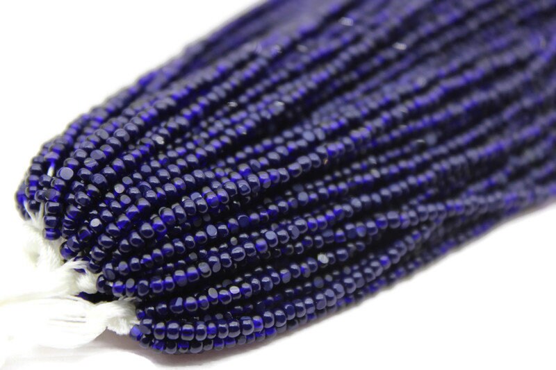 11/0 Charlotte true Cut Beads Tr. Navy Blue (2 Perfect Facets) 10/20/50/250/500 Grams, Embroidery Material, Jewelry Supply, Vintage Premium True Cuts, 30110