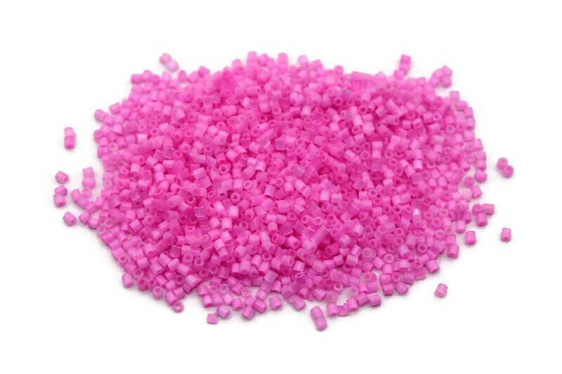 11/0 Hexagon 2 Cut, Neon Pink Satin, Czech Seed Beads, 20/50/100 Grams Packs, Embroidery making, Jewelry Making. Vintage Beads, 943/5