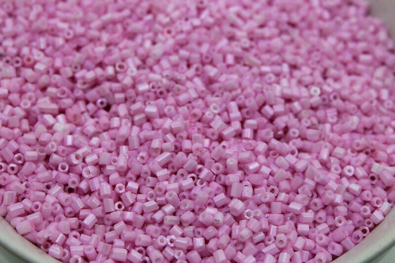 11/0 2 Cut Seed Beads, Bubble Gum pink Frosted , 20/50/100 Grams Packs, Embroidery making, Economical Jewelry Making, Hexagon Beads, 1011D/6.