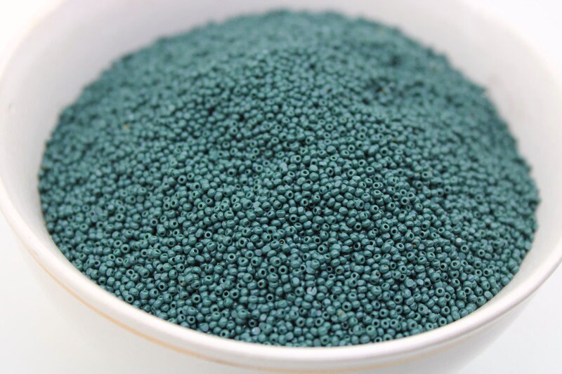 13/0 Charlotte True Cut Beads, Dark Emerald Opaque (2 Perfect Facets) 5/10/20/50/250/500 Grams, Embroidery Material, Jewelry Supply, Premium True Cuts, 53270