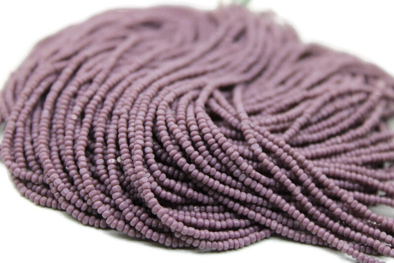 13/0 Charlotte True Cut Beads, L.Purple Opaque (2 Perfect Facets) 5/10/20/50/250/500 Grams, Embroidery Material, Jewelry Supply, Premium True Cuts, 23020