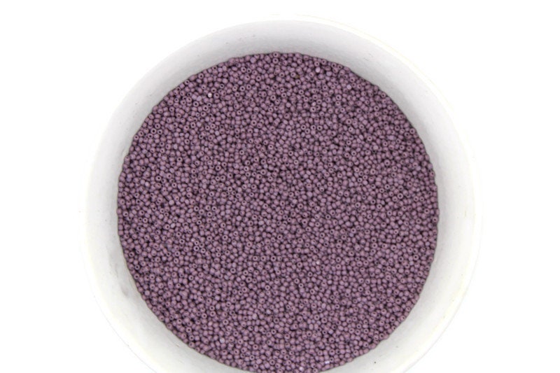 13/0 Charlotte True Cut Beads, L.Purple Opaque (2 Perfect Facets) 5/10/20/50/250/500 Grams, Embroidery Material, Jewelry Supply, Premium True Cuts, 23020