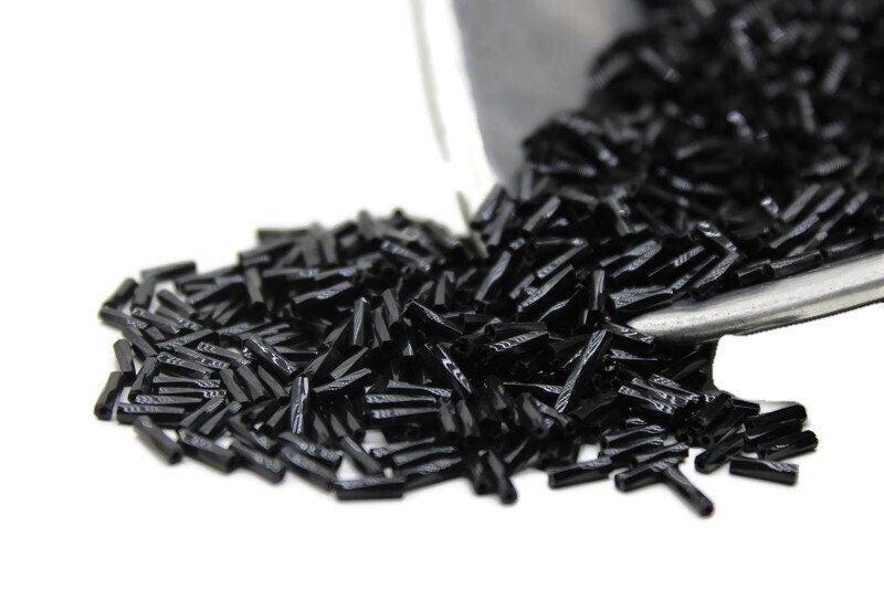 Czech Twisted Bugle Beads, Jet Black, Size 4, 20/50/100 Grams Packs, Vintage Czech Beads, Embroidery Beads, Jewelry Beads, Craft Supply, M49T/6