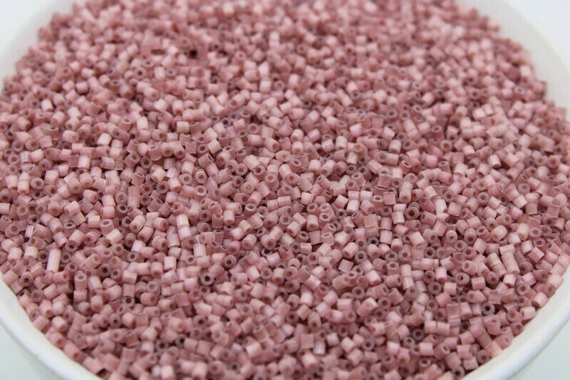 11/0 Hexagon 2 Cut, Dusty Rose Satin, Czech Seed Beads, 20/50/100 Grams Packs, Embroidery making, Jewelry Making. Vintage Beads, 915d/12