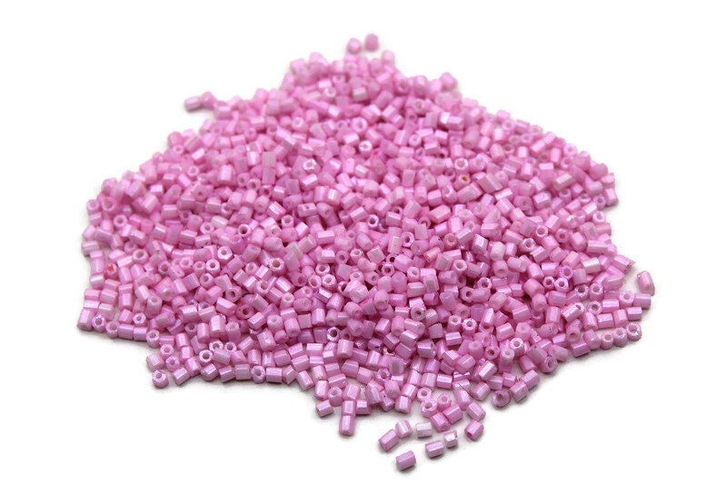 11/0 2 Cut Seed Beads, Bubble Gum pink Frosted , 20/50/100 Grams Packs, Embroidery making, Economical Jewelry Making, Hexagon Beads, 1011D/6.