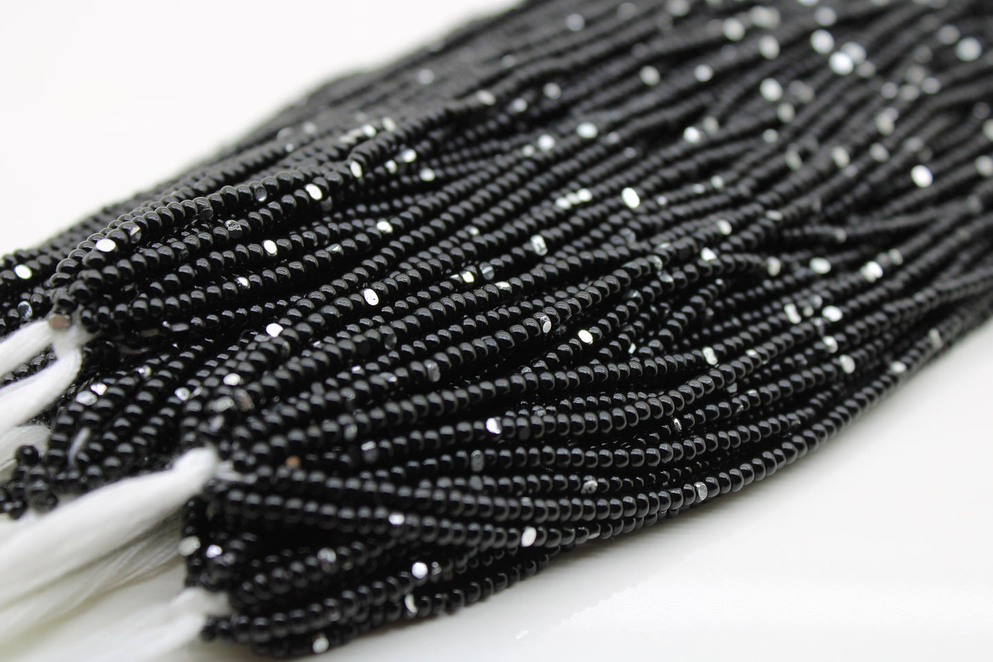 11/0 Charlotte Cut Beads, Jet Black with Silver Gleams, 1/3/5 Hanks, Preciosa Ornella Beads, Embroidery Beads, Craft Supply, Jewelry Findings, 23980.