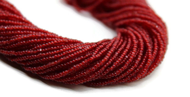 13/0 Charlotte True Cut Beads, Red Transparent (2 Perfect Facets) 5/10/20/50/250/500 Grams, Embroidery Material, Jewelry Supply, Premium True Cuts, 90090