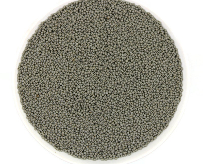 13/0 Charlotte True Cut Beads, Opaque Gray (2 Perfect Facets) 5/10/20/50/250/500 Grams, Embroidery Material, Jewelry Supply, Premium True Cuts, 43020