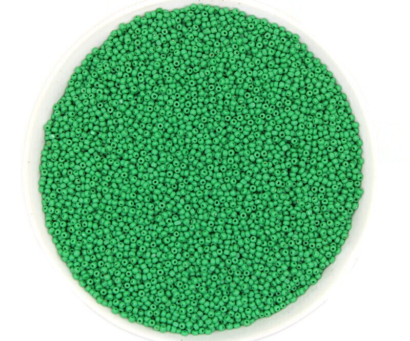 11/0 Charlotte true Cut Opaque Kelly Green (2 Perfect Facets) 10/20/50/250/500 Grams, Embroidery Material, Jewelry Supply, Premium True Cuts, 53230