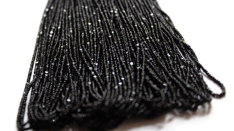 13/0 Charlotte True Cut Beads, Jet Black Opaque (2 Perfect Facets) 5/10/20/50/250/500 Grams, Embroidery Material, Jewelry Supply, Premium True Cuts, 23980