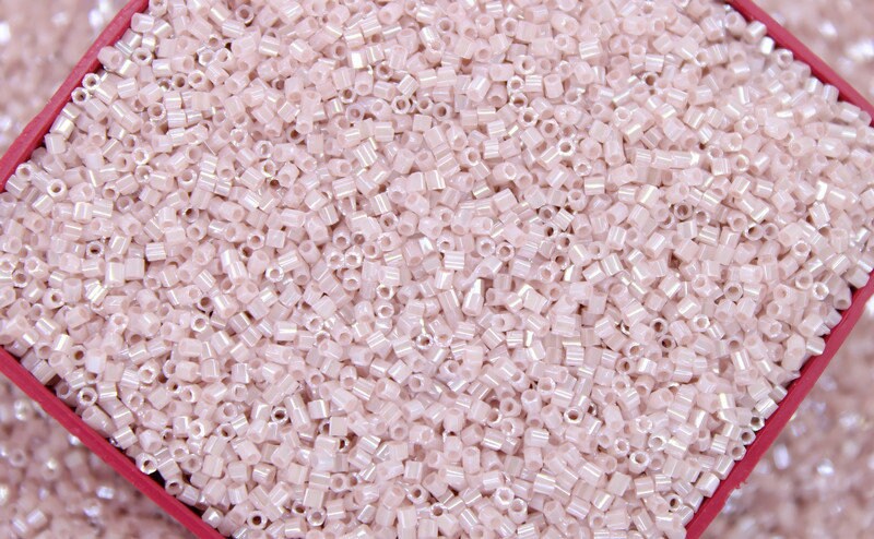 Matsuno Hexagon 2 Cut, 15/0, Dusty Rose, Japanese Seed Beads, 10/20/50 Grams, Hex Cut Beads, MGB Glass Beads, Embroidery Material, (339)/S10