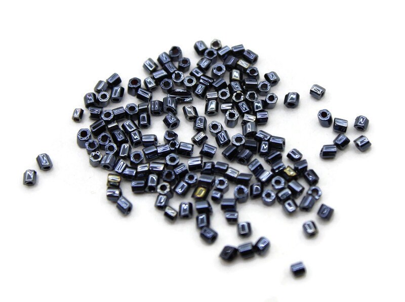 15/0 Czech 2 Cut, Hematite Luster, Hex Glass Seed Beads, 10/20/50/100 Grams Packs, Embroidery making, Jewelry Making, Vintage Beads, Supply, 129/9