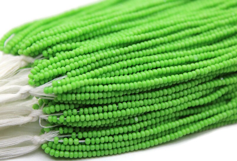 13/0 Charlotte Cut Beads, Peridot Green Opaque, 1/3/5 Hanks, Preciosa Ornella Beads, Embroidery Beads, Craft Supply, Jewelry Findings, 53200.