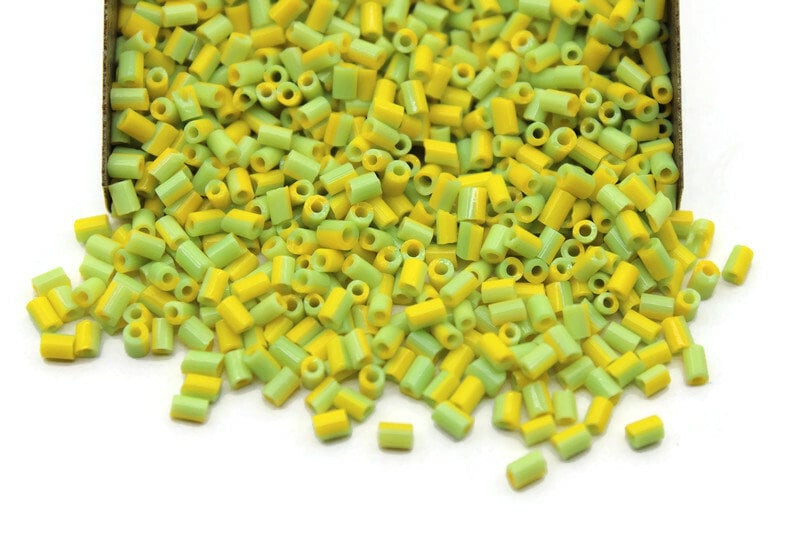 11/0, 2 Cut Green-Yellow Striped Seed Beads, 20/50/100 Grams Packs, Embroidery Beads, Jewelry Beads, Craft Supply, Indian Seed Beads, 442/9.